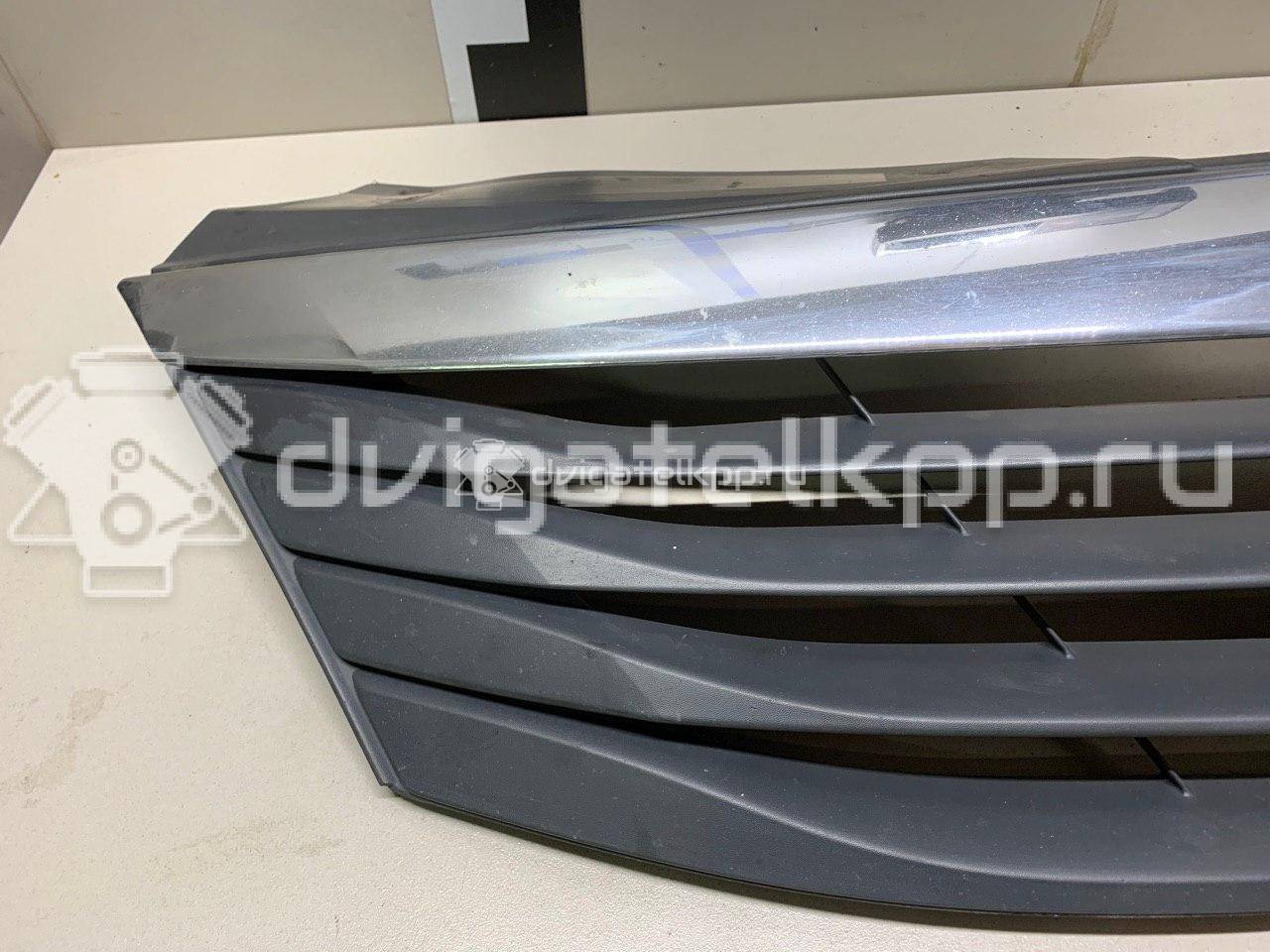 Фото Решетка радиатора  8200752748 для Renault Logan {forloop.counter}}