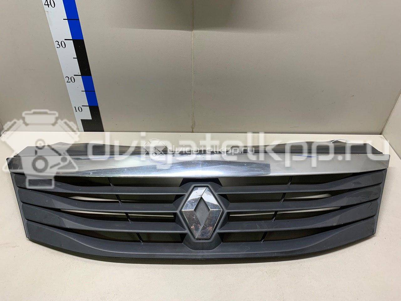 Фото Решетка радиатора  8200752748 для Renault Logan {forloop.counter}}