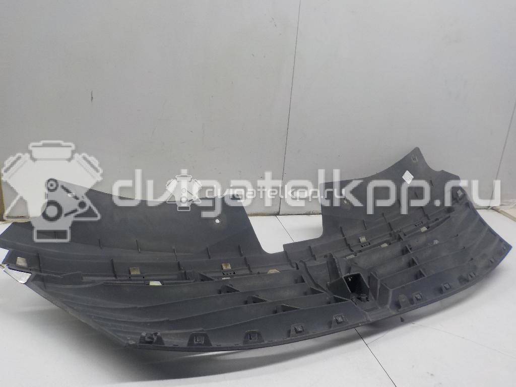 Фото Решетка радиатора  8200752748 для Renault Logan {forloop.counter}}