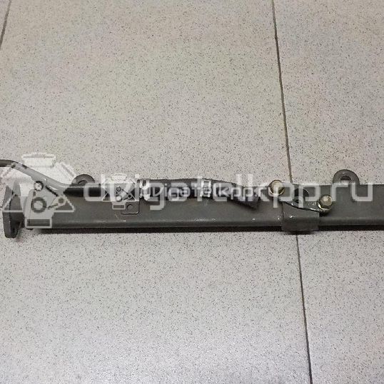 Фото Рейка топливная (рампа) для двигателя 4G63 (DOHC 16V) для Mitsubishi Santamo / Lancer / Galant / Space / Outlander 106-150 л.с 16V 2.0 л бензин MR988175