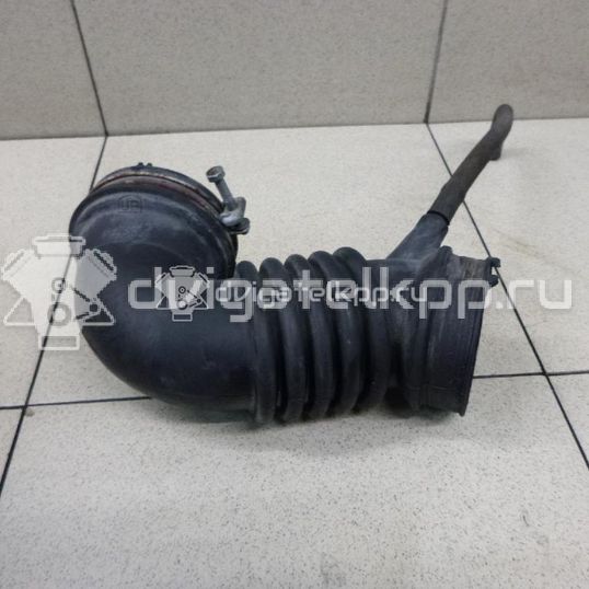 Фото Патрубок воздушного фильтра для двигателя 4G13 (12V) для Mitsubishi Colt / Mirage / Lancer 60-79 л.с 12V 1.3 л бензин MR993311