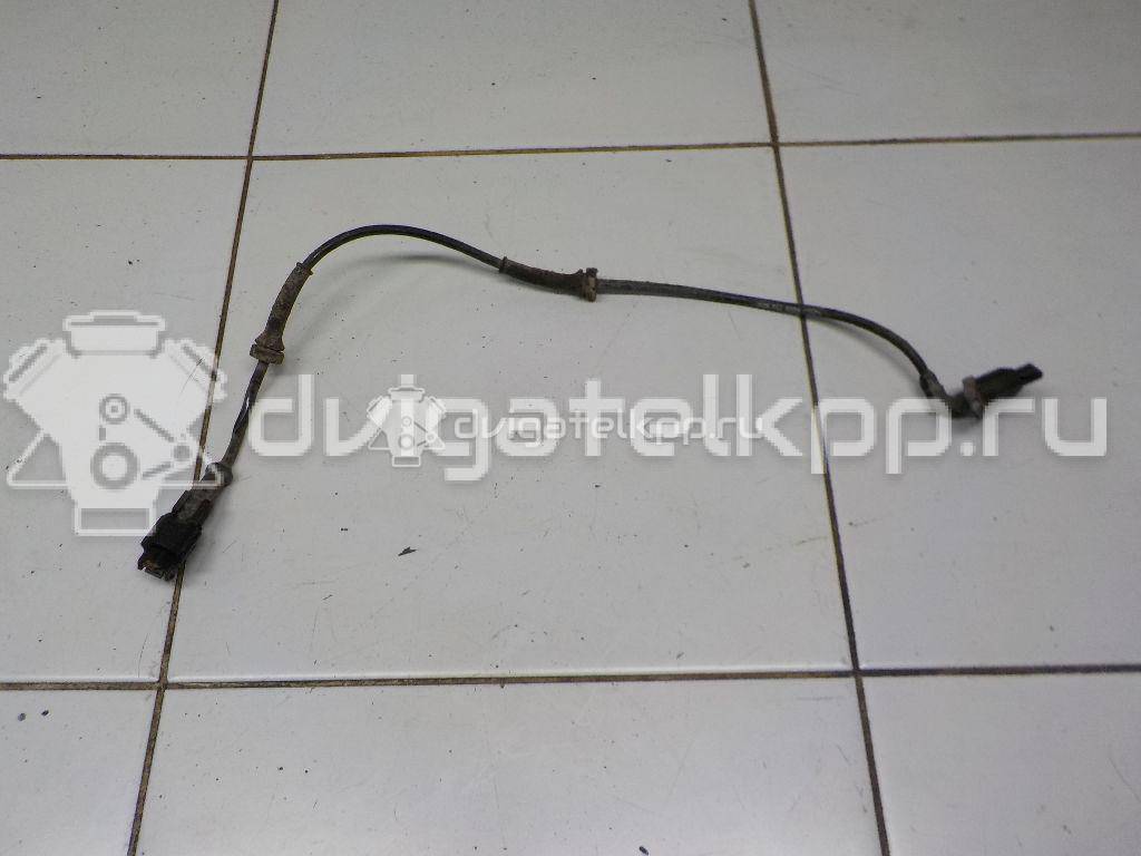 Фото Датчик ABS задний правый  8200752604 для Renault Sandero Stepway / Logan {forloop.counter}}