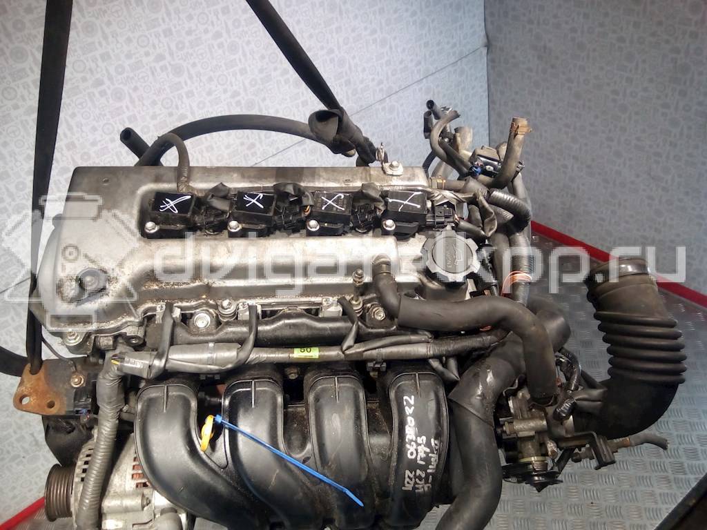 Фото Контрактный (б/у) двигатель 4ZZ-FE для Toyota Corolla / Auris 97-101 л.с 16V 1.4 л бензин {forloop.counter}}