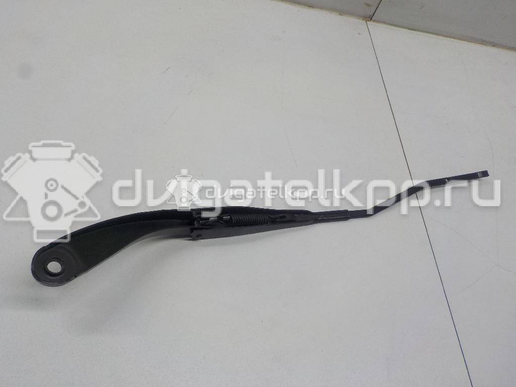 Фото Поводок стеклоочистителя передний левый  288817528R для Renault Koleos / Clio / 19 / Laguna / Kangoo 1 {forloop.counter}}