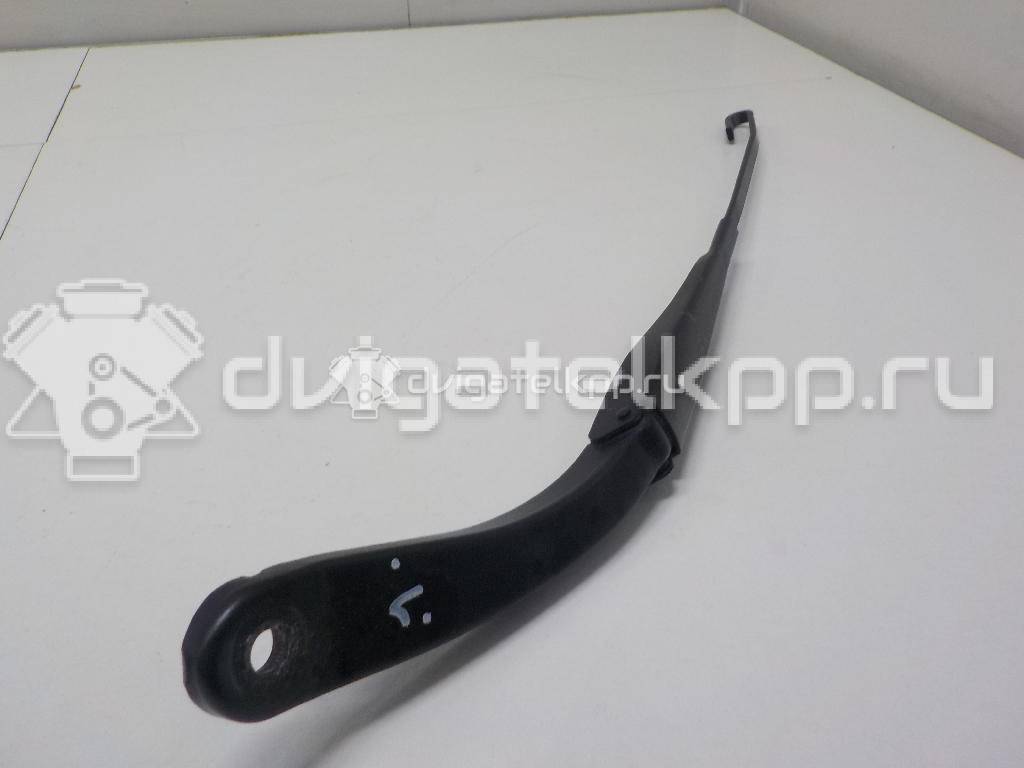 Фото Поводок стеклоочистителя передний левый  288817528R для Renault Koleos / Clio / 19 / Laguna / Kangoo 1 {forloop.counter}}