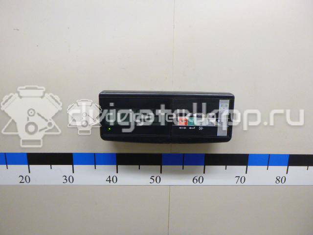 Фото Пыльник (кузов наружные)  638309356R для renault Logan II {forloop.counter}}
