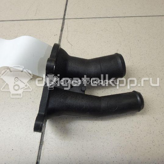 Фото Крышка термостата для двигателя IQDB для Ford Focus / C-Max / Grand 105 л.с 16V 1.6 л бензин 1707050