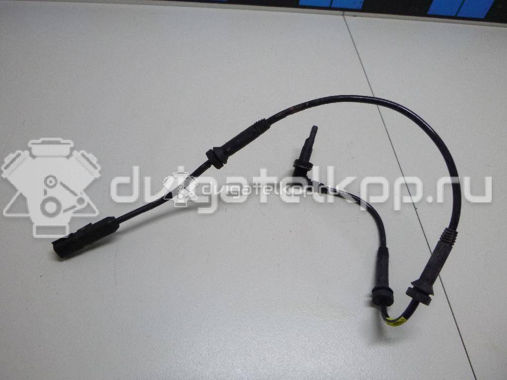 Фото Датчик ABS передний  479104225R для Renault Logan {forloop.counter}}