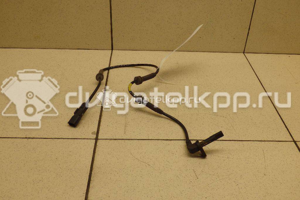 Фото Датчик ABS передний  479104225R для Renault Logan {forloop.counter}}