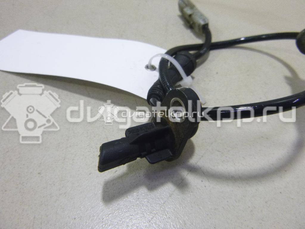 Фото Датчик ABS задний правый  479007700R для Renault Logan {forloop.counter}}