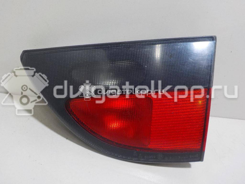 Фото Фонарь задний внутренний правый  7701042633 для Renault Megane {forloop.counter}}