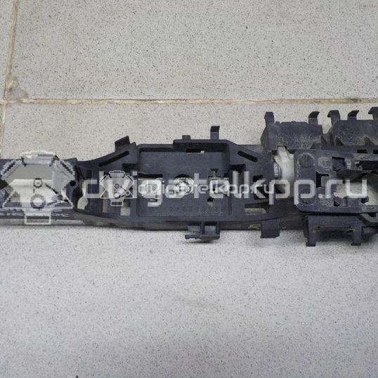 Фото Кронштейн ручки  8200028464 для Renault Scénic