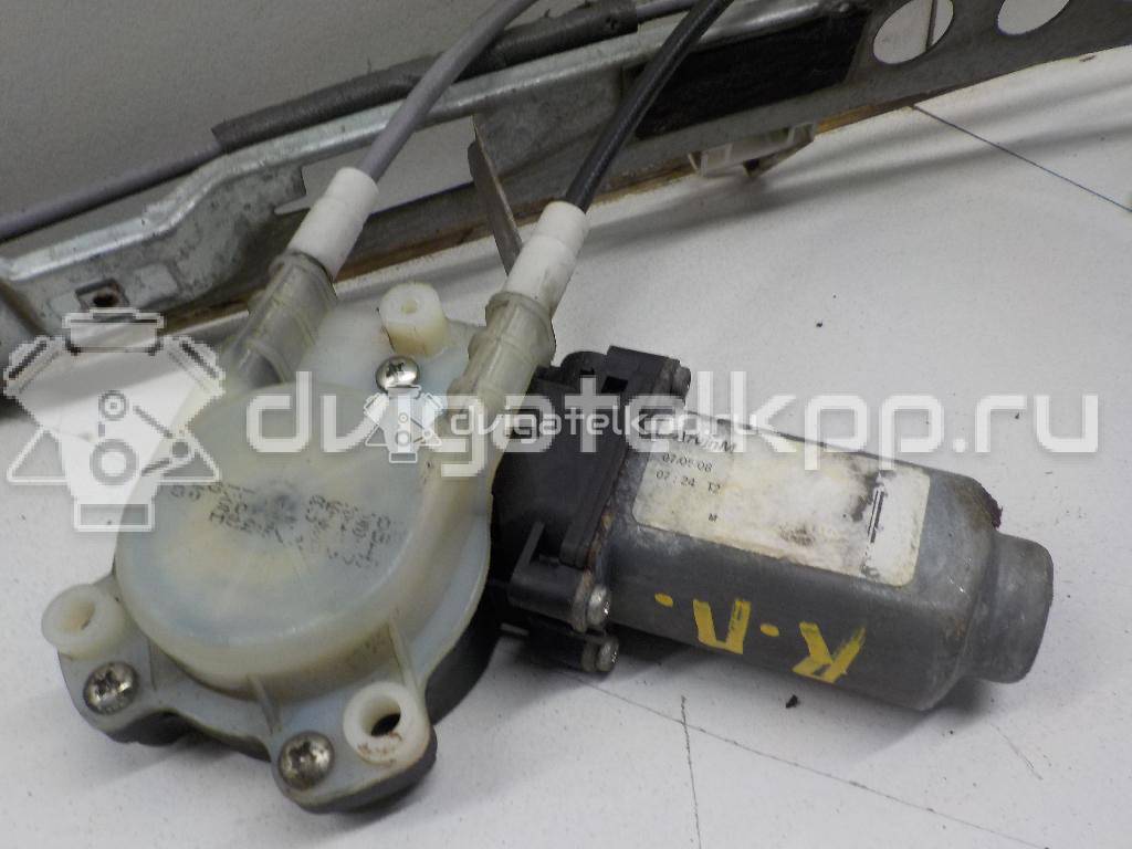 Фото Стеклоподъемник электр. передний правый  8200075938 для Renault Modus Grand F Jp0 / Megane / Laguna / Scénic / Grand {forloop.counter}}