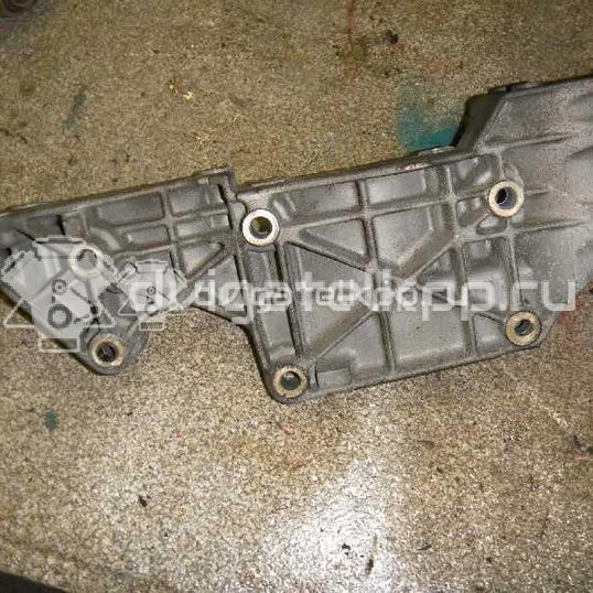 Фото Кронштейн генератора для двигателя AUY для Ford Galaxy 115 л.с 8V 1.9 л Дизельное топливо 045903143C