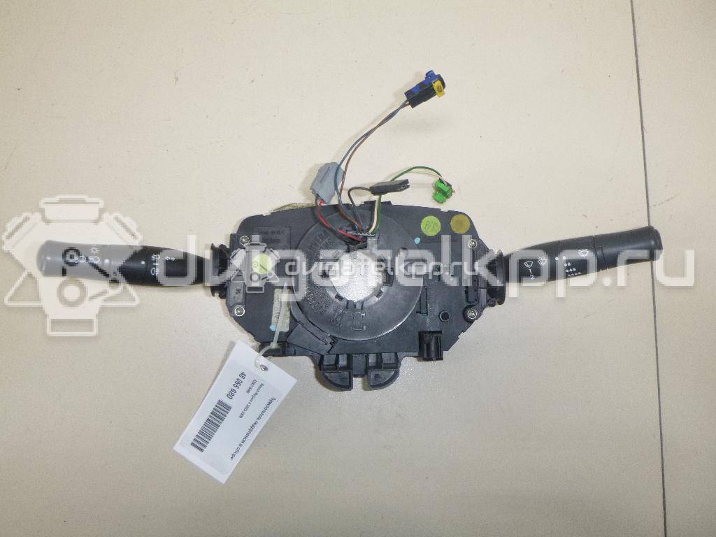 Фото Переключатель подрулевой в сборе  8200216465 для Renault Megane {forloop.counter}}