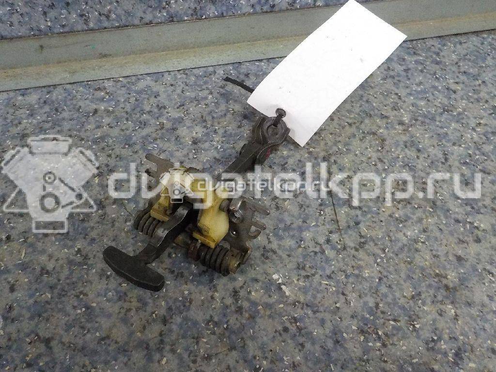 Фото Ограничитель двери  824300003R для Renault Megane {forloop.counter}}