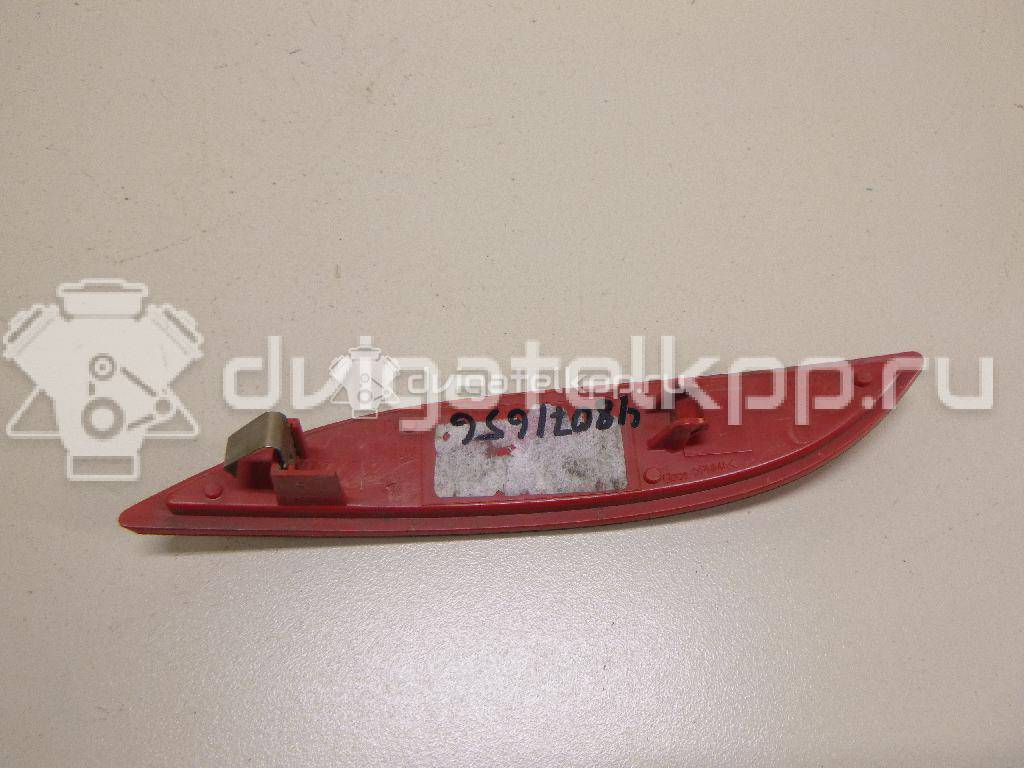 Фото Отражатель в бампер задний правый  265600004R для Renault Fluence L30 / Megane {forloop.counter}}