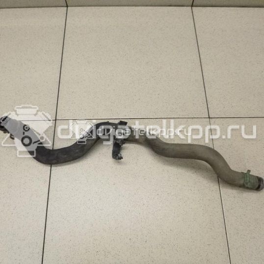 Фото Патрубок отопителя  924000014R для Renault Scénic / Fluence L30 / Megane