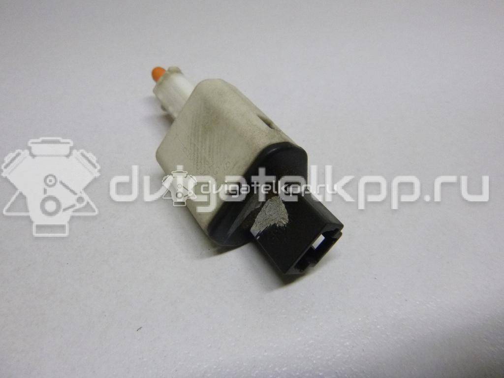 Фото Датчик включения стопсигнала  253200005R для Renault Grand / Scénic / Fluence L30 / Megane {forloop.counter}}