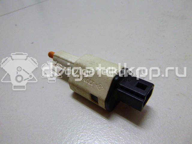 Фото Датчик включения стопсигнала  253200005R для Renault Grand / Scénic / Fluence L30 / Megane {forloop.counter}}