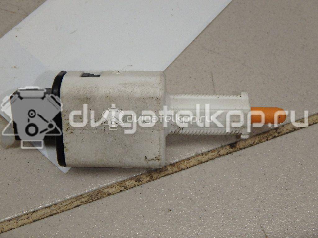 Фото Датчик включения стопсигнала  253200005R для Renault Grand / Scénic / Fluence L30 / Megane {forloop.counter}}