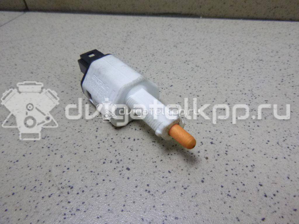 Фото Датчик включения стопсигнала  253200005R для Renault Grand / Scénic / Fluence L30 / Megane {forloop.counter}}