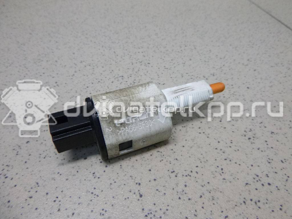 Фото Датчик включения стопсигнала  253200005R для Renault Grand / Scénic / Fluence L30 / Megane {forloop.counter}}
