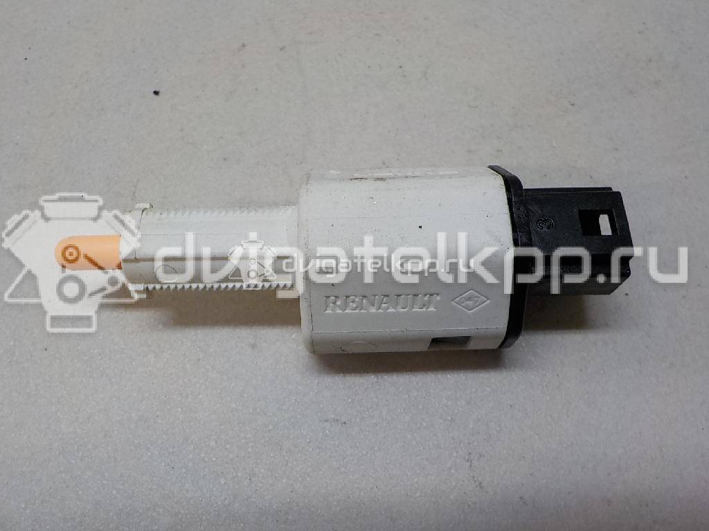 Фото Датчик включения стопсигнала  253200005R для Renault Grand / Scénic / Fluence L30 / Megane {forloop.counter}}