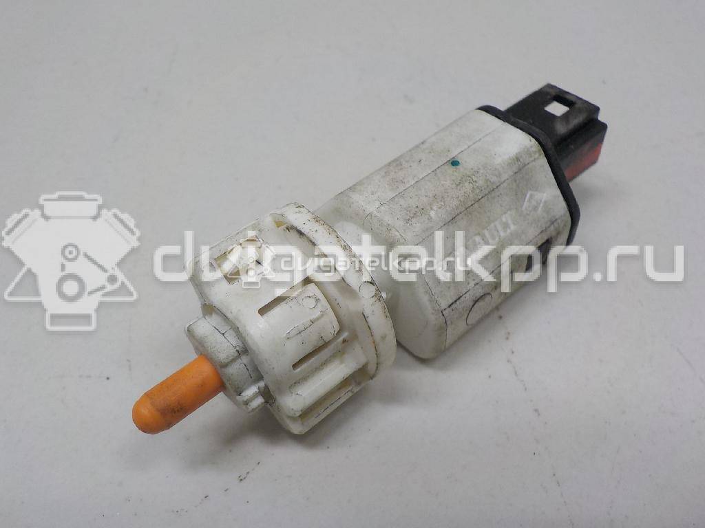Фото Датчик включения стопсигнала  253200005R для Renault Grand / Scénic / Fluence L30 / Megane {forloop.counter}}