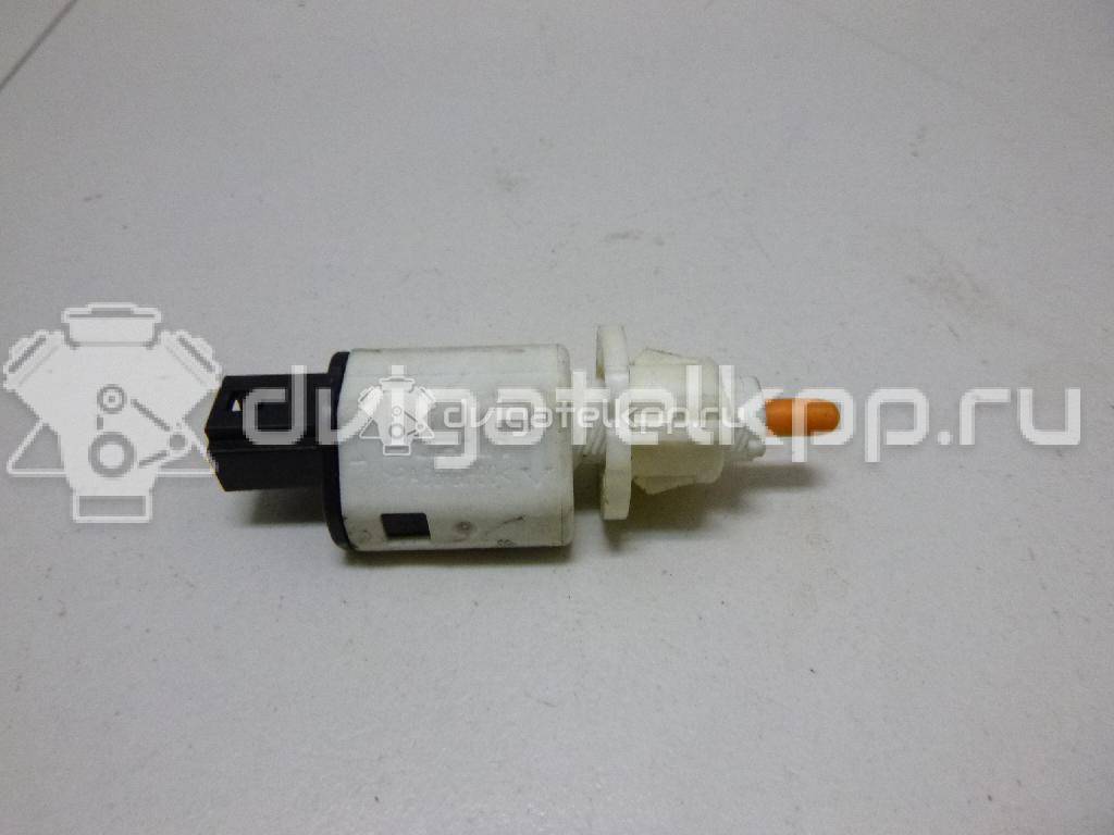 Фото Датчик включения стопсигнала  253209243R для Renault Grand / Scénic / Fluence L30 / Megane {forloop.counter}}