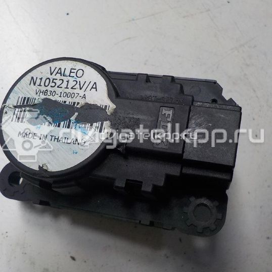 Фото Моторчик заслонки отопителя  277424777R для Renault Trafic / Grand / Scénic / Megane