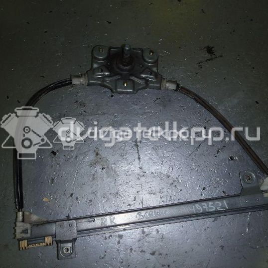 Фото Стеклоподъемник механ. задний правый  7700838595 для Renault Scénic / Megane