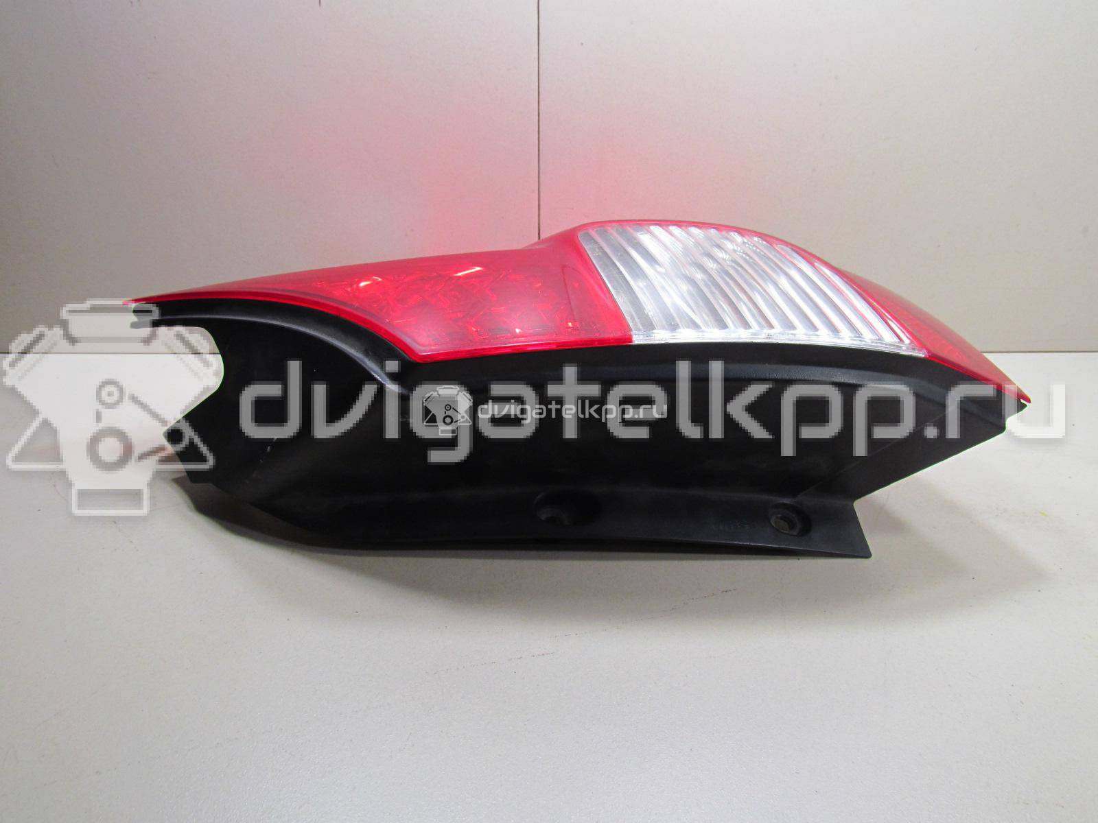 Фото Фонарь задний правый  8200474327 для Renault Grand / Scénic {forloop.counter}}