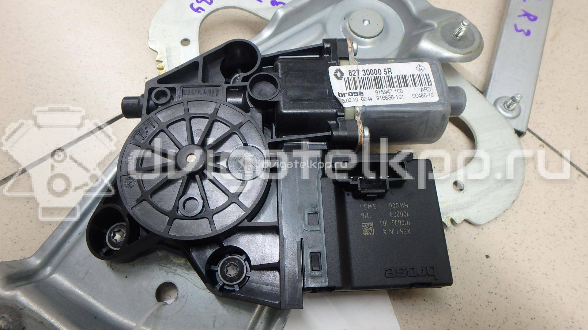 Фото Стеклоподъемник электр. задний правый  827208148R для Renault Grand / Scénic {forloop.counter}}