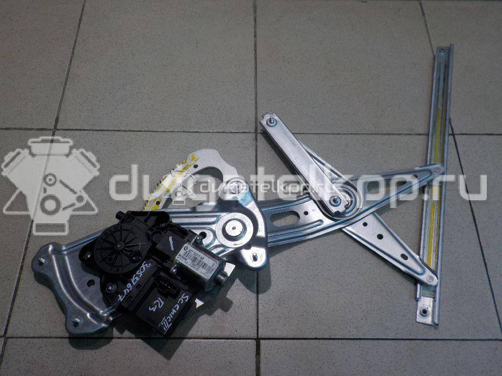 Фото Стеклоподъемник электр. задний правый  827208148R для Renault Grand / Scénic {forloop.counter}}