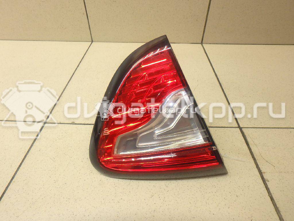 Фото Фонарь задний внутренний левый  265554078R для Renault Captur J5 {forloop.counter}}