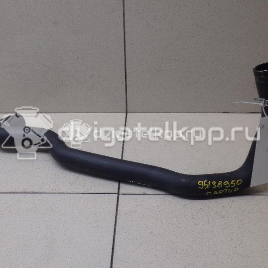 Фото Патрубок радиатора  215034612R для Renault Captur J5 / Clio