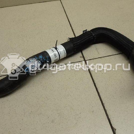 Фото Патрубок радиатора  215013877R для Renault Clio