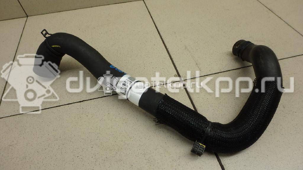 Фото Патрубок радиатора  215013877R для Renault Clio {forloop.counter}}