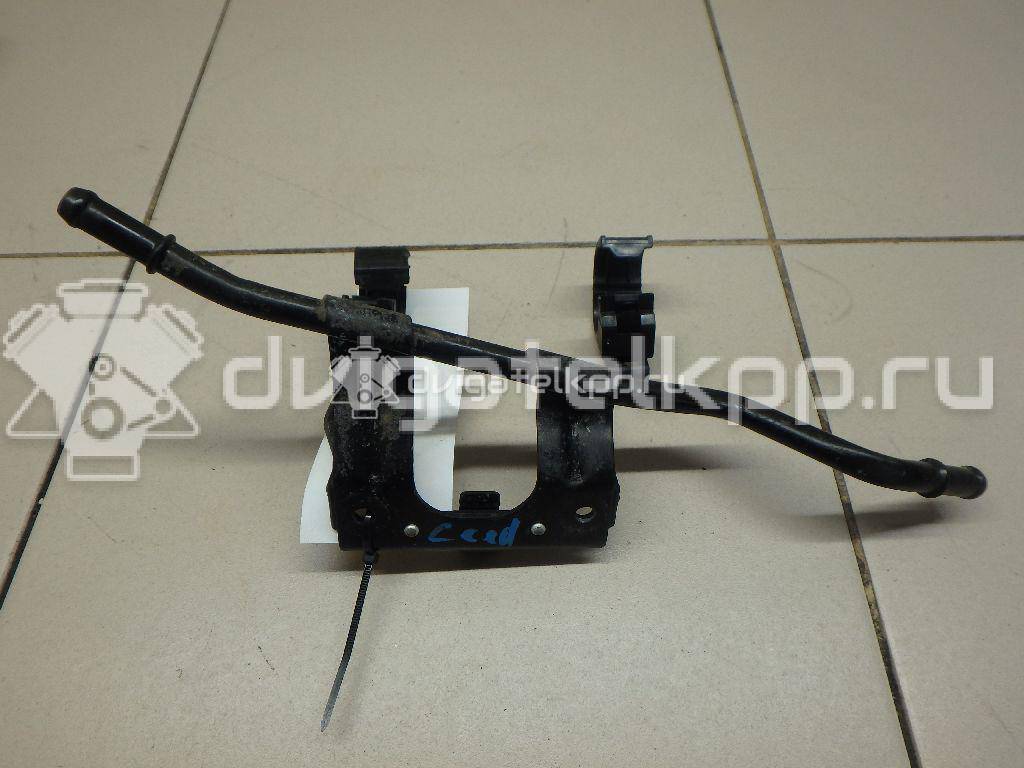 Фото Трубка вакуумная для двигателя G4FC для Hyundai Ix20 Jc / Accent / I30 / Elantra / I20 114-132 л.с 16V 1.6 л Бензин/спирт 283532B000 {forloop.counter}}