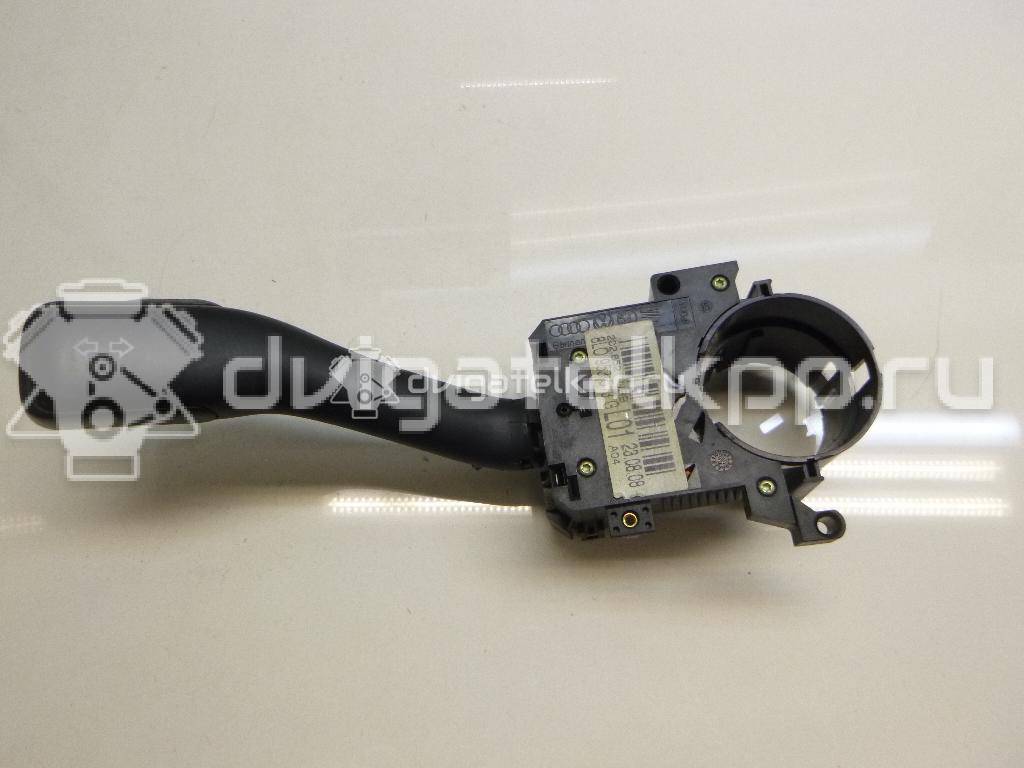 Фото Переключатель поворотов подрулевой  8L0953513G для Seat Leon / Toledo / Alhambra {forloop.counter}}