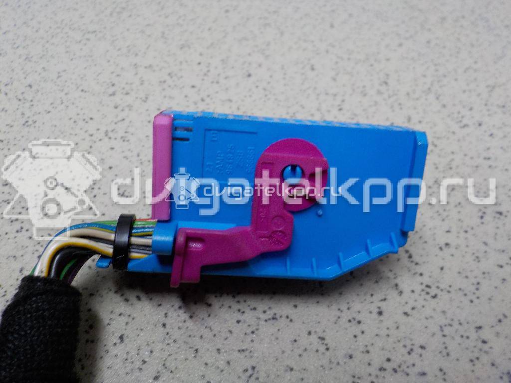 Фото Разъем  8l0972977d для audi A2 [8Z0] {forloop.counter}}