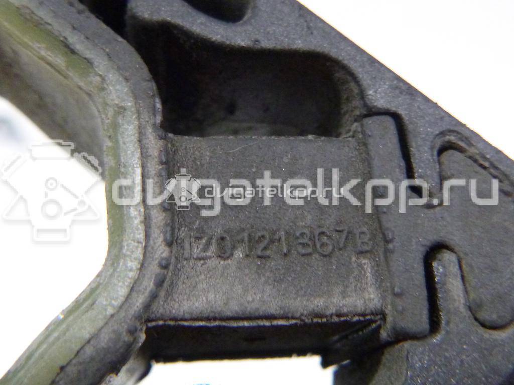 Фото Кронштейн радиатора  1K0121367D для Seat Ibiza / Leon / Toledo / Altea {forloop.counter}}