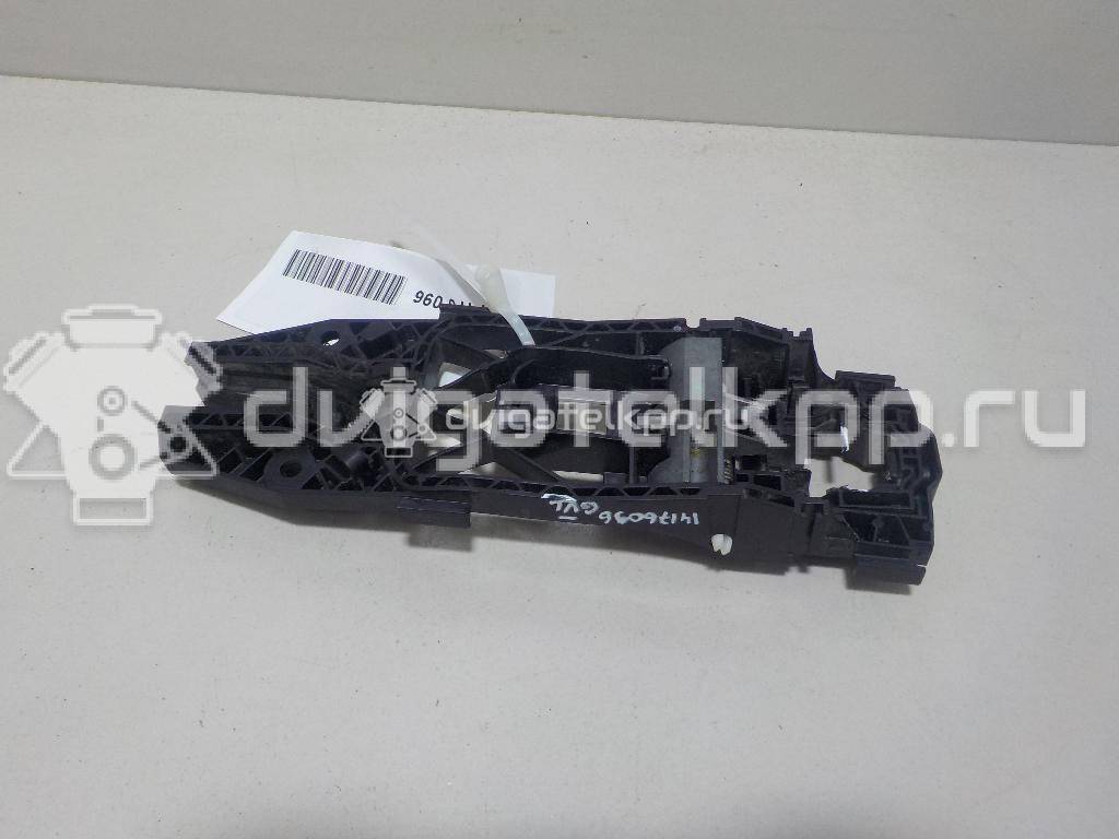 Фото Кронштейн ручки  5N0839885H для seat Alhambra {forloop.counter}}