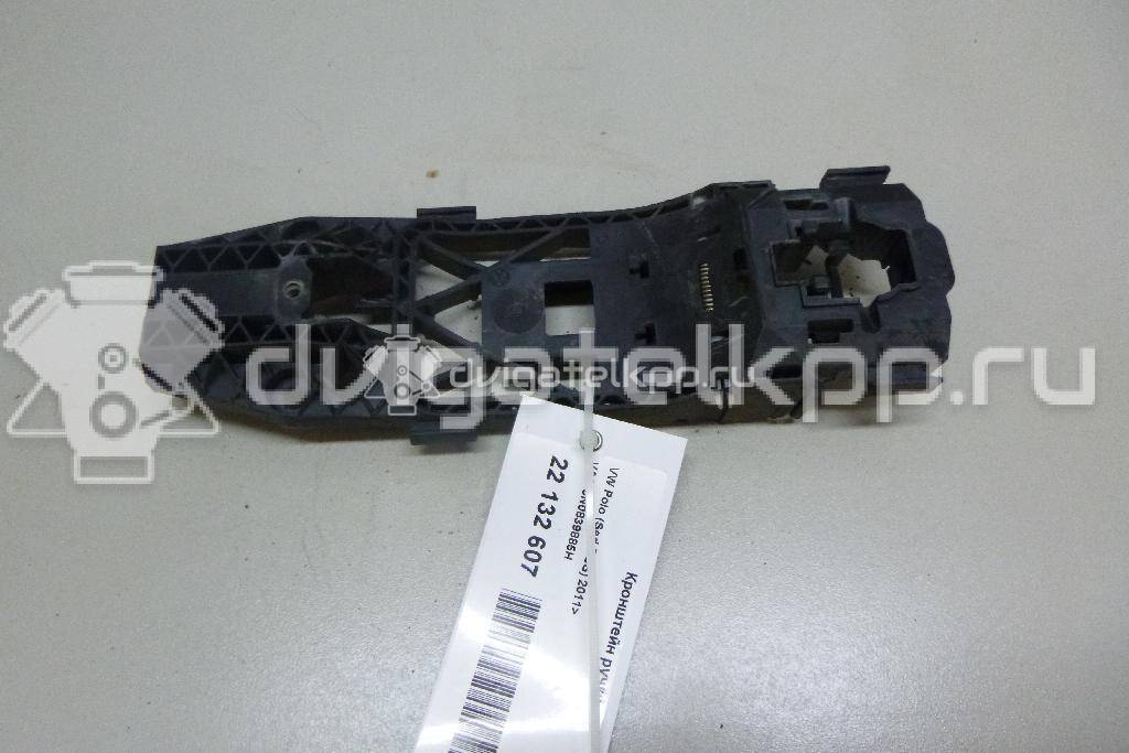 Фото Кронштейн ручки  5N0839885H для seat Alhambra {forloop.counter}}
