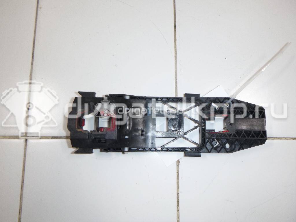 Фото Кронштейн ручки  5N0839885H для seat Alhambra {forloop.counter}}