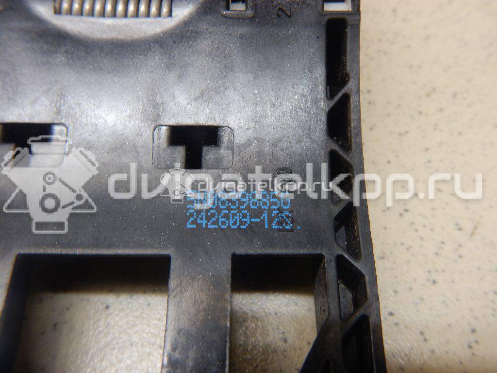 Фото Кронштейн ручки  5N0839885H для seat Alhambra {forloop.counter}}