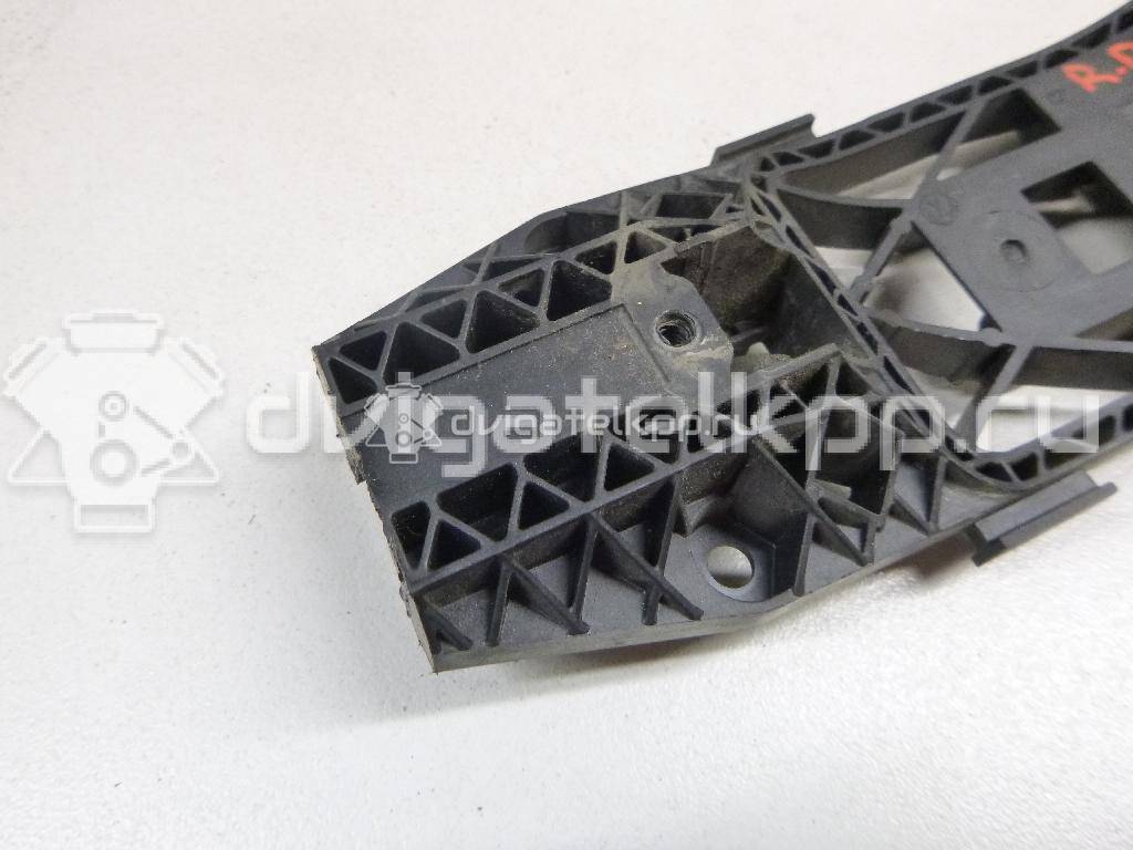 Фото Кронштейн ручки  5N0839885H для seat Alhambra {forloop.counter}}