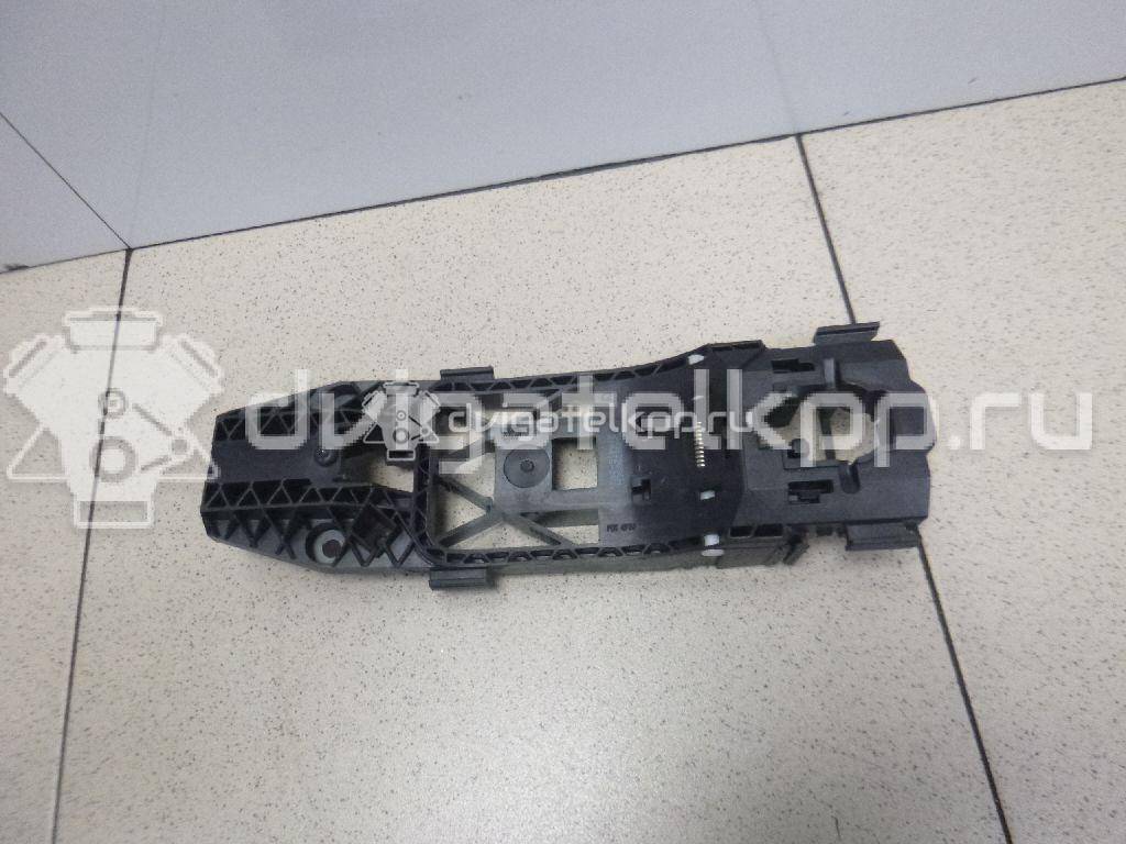 Фото Кронштейн ручки  5N0839885H для seat Alhambra {forloop.counter}}