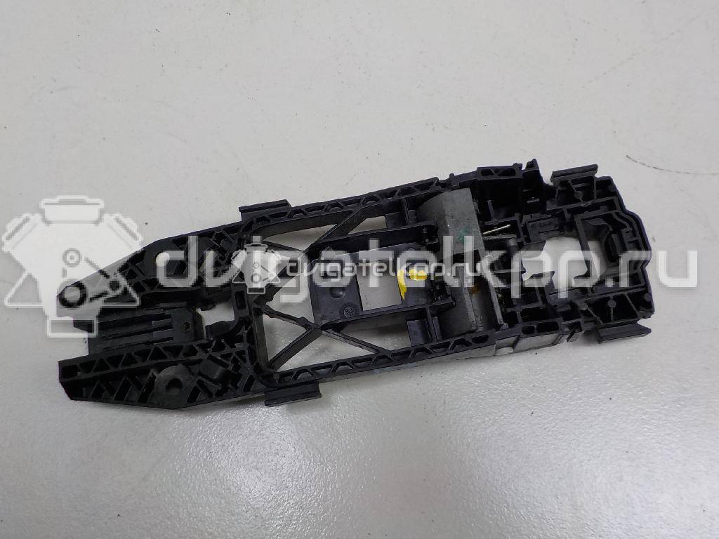 Фото Кронштейн ручки  5N0839885H для seat Alhambra {forloop.counter}}